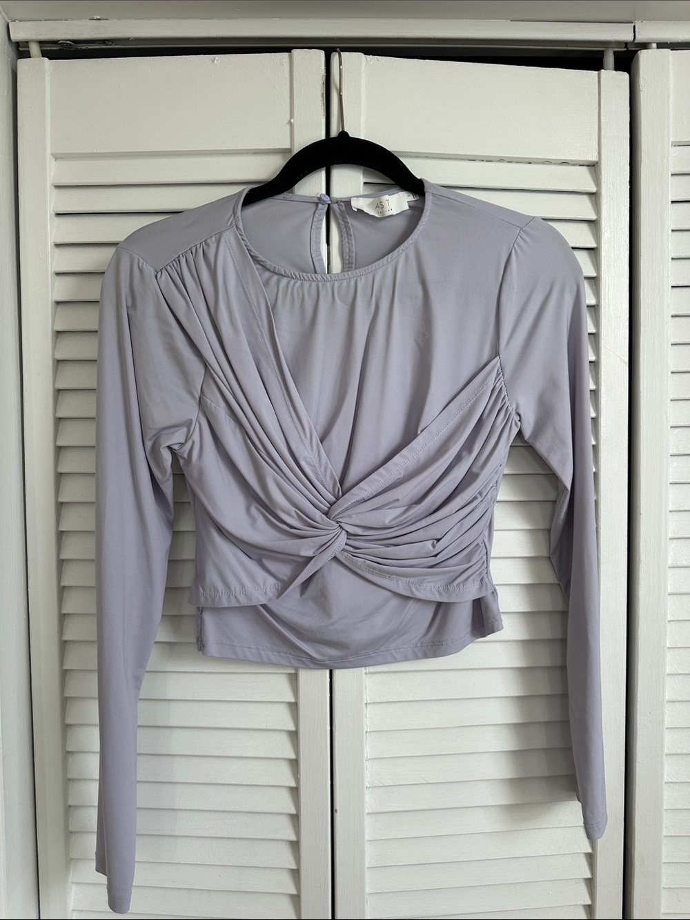 Astr Twist-Front Long Sleeve Top - Light Lavender
